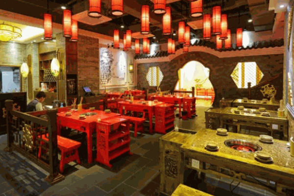 荣椒火锅店