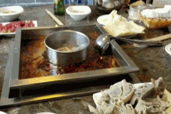 腾龙火锅