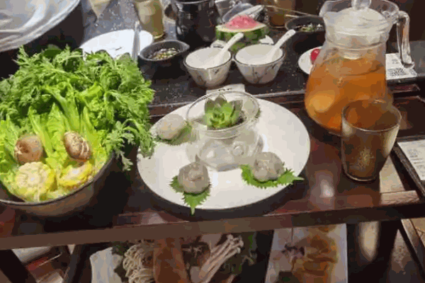 捞兀锅物料理