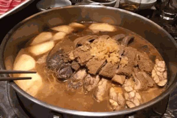 逸品锅火锅