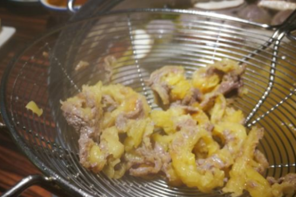 粤伊味汕头牛肉火锅