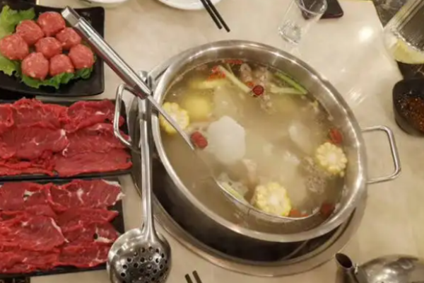 牛犇犇潮汕牛肉火锅