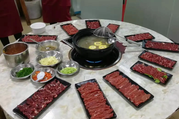 牵牛山正宗潮汕牛肉火锅