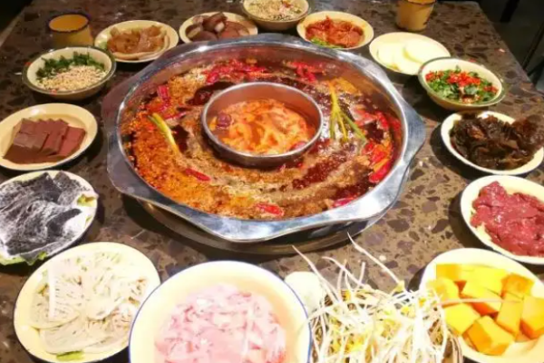 飨记江湖火锅