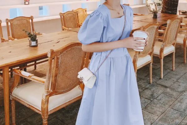 彩色泡泡女装