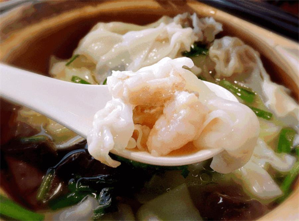满宝馄饨