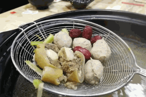 牛先鲜牛肉火锅