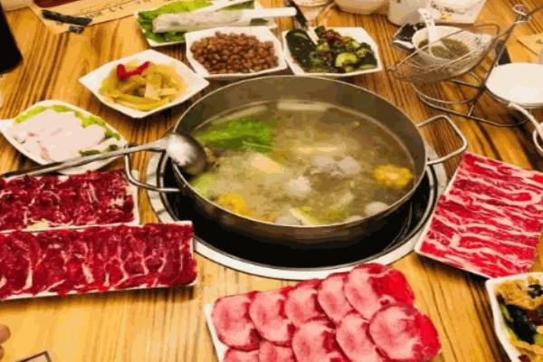 星夜牛汕头牛肉火锅
