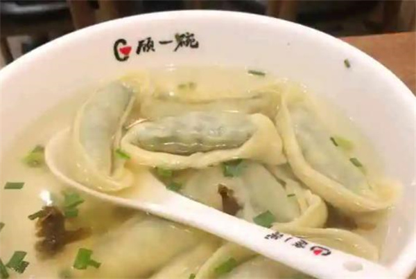 顾一碗馄饨