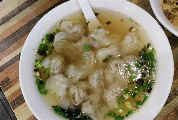 淡水小镇馄饨