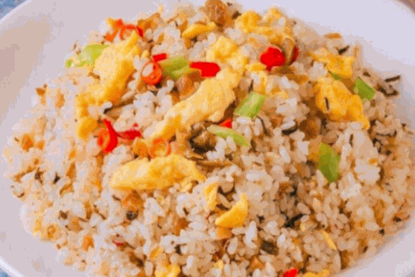 食在行茶油炒饭