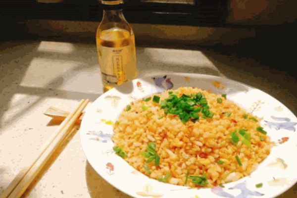 食在行茶油炒饭