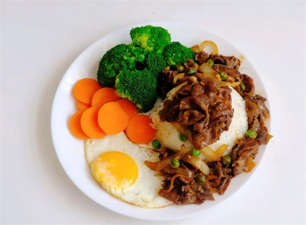 云海町肥牛饭