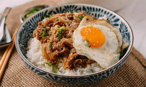 云海町肥牛饭