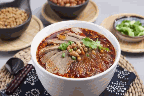 牵人麻辣粉