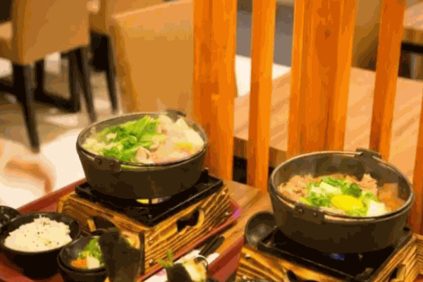 真向旋转小火锅