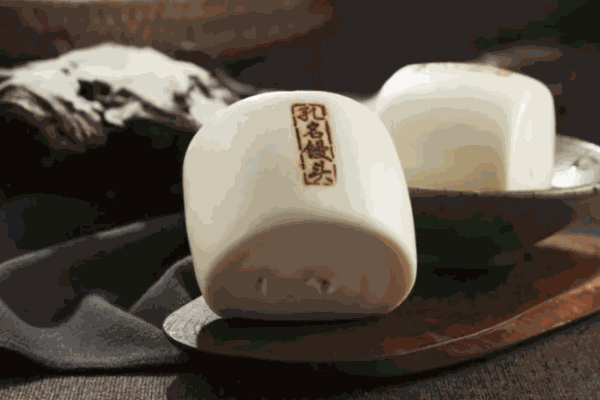 孔名馒头