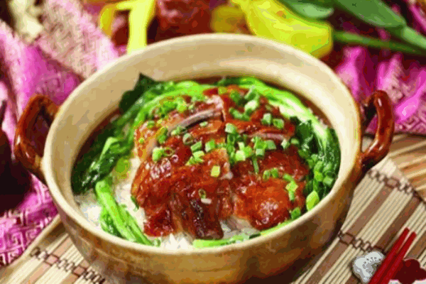子鲤煲仔饭