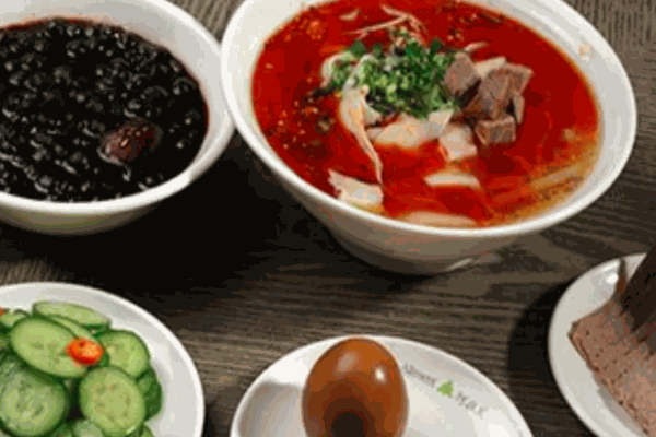 阿军肉酱拉面