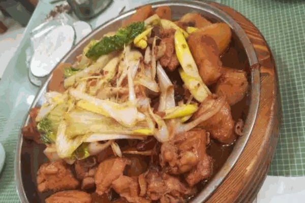侯马老虎大盘鸡
