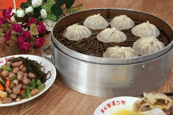 漫兴园灌汤包