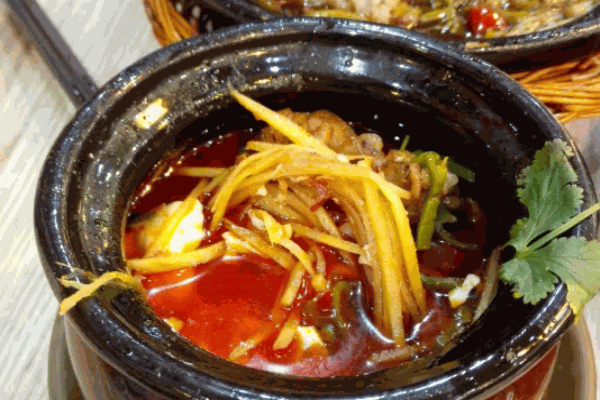 席罐罐罐饭