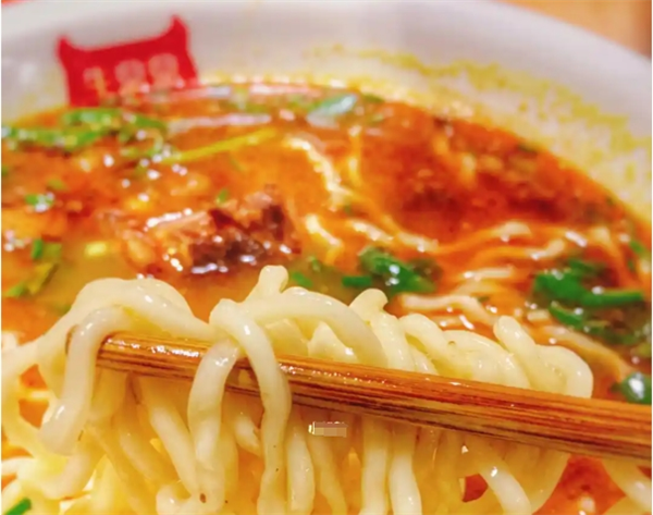 牛鼎鼎牛肉面加盟