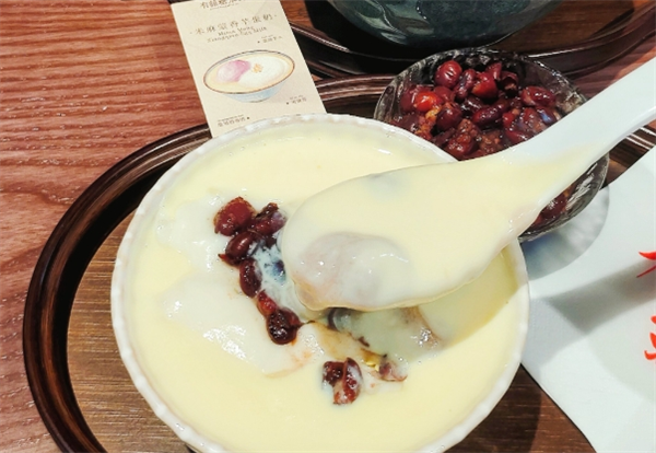 乐足料糖水屋加盟