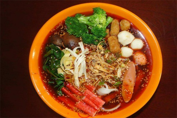 够味麻辣烫加盟