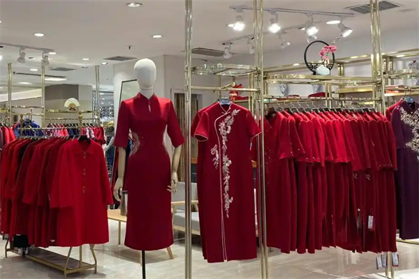 喜婆婆服装加盟