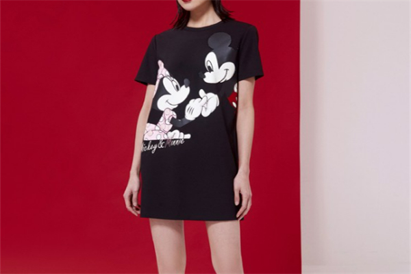 亲plus女装加盟