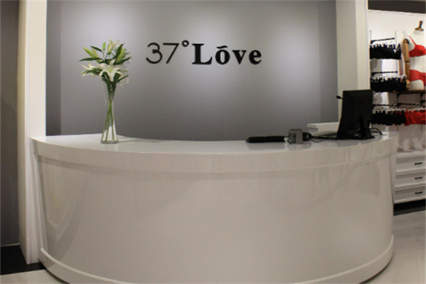 37°love女装加盟