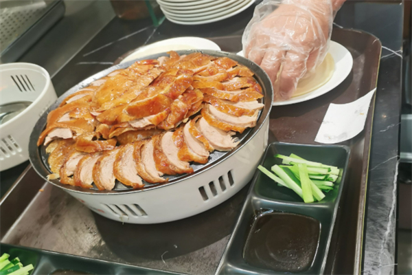 烧柴炉脆皮烤鸭加盟