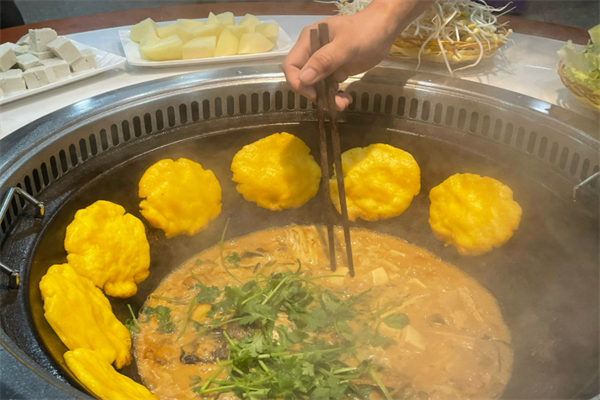 土灶台地锅鸡加盟