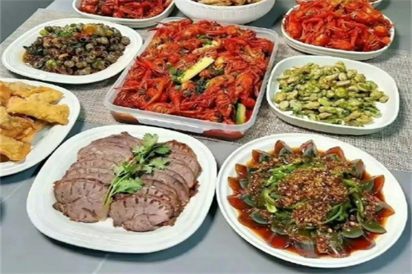 中中餐饮加盟