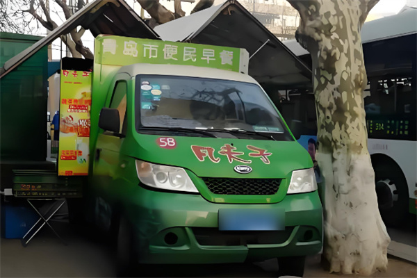 凡夫子早餐车加盟