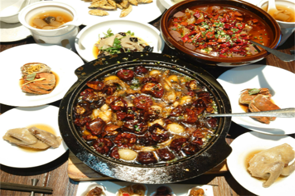 中中餐饮加盟