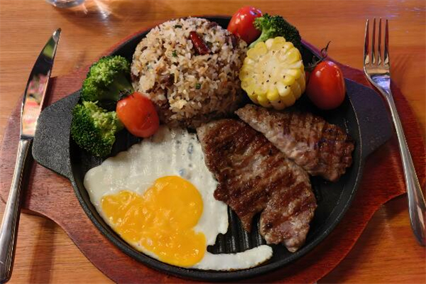 铁牛哥铁板牛排饭加盟