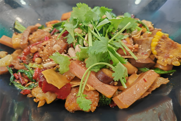 王福记麻辣香锅加盟