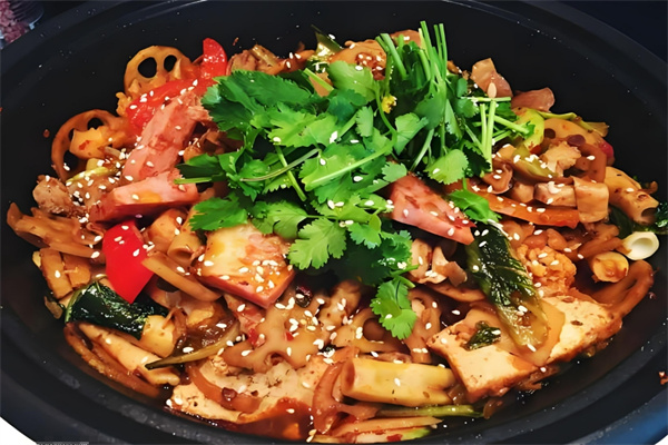 阿香爷麻辣香锅加盟