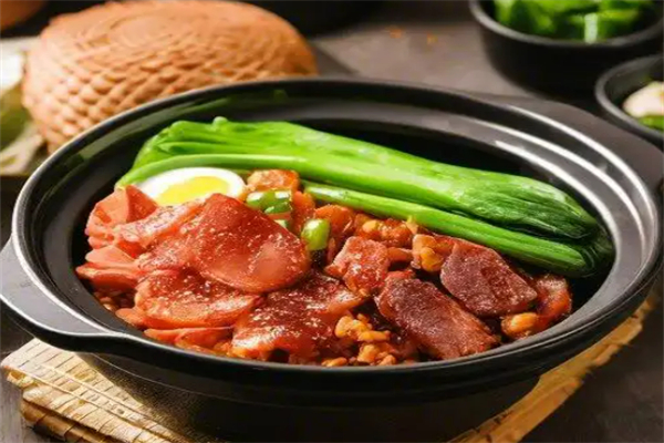 好火候靓汤煲仔饭加盟
