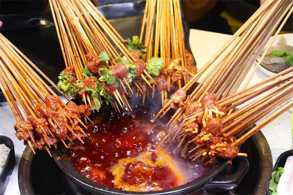 钵钵鸡串串香加盟