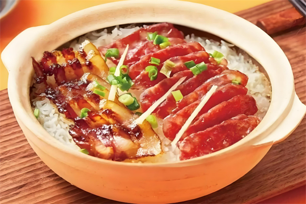 小薇姐姐煲仔饭加盟