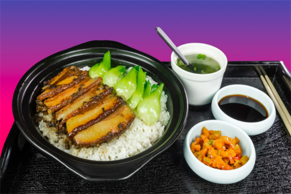 美光煲仔饭加盟