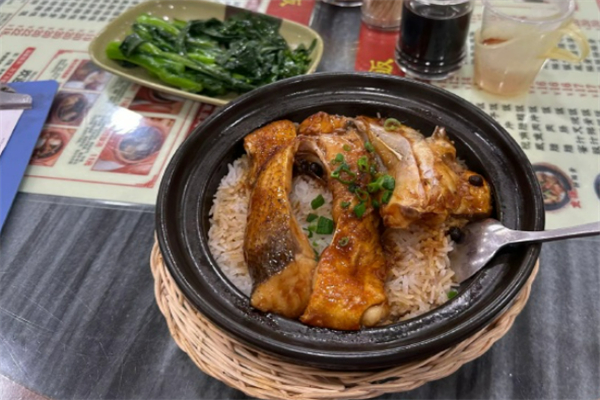 奇奇煲仔饭加盟