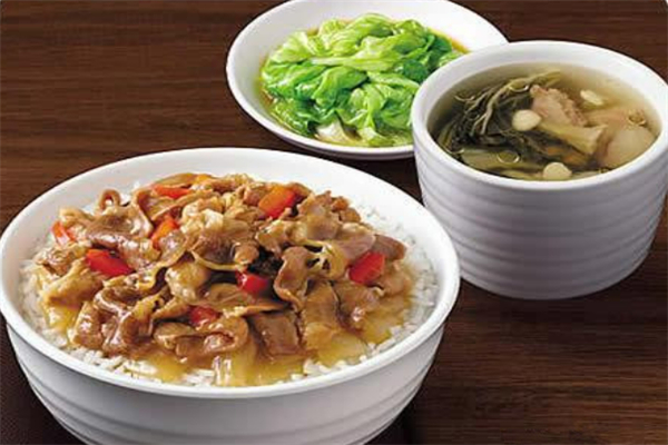 原盅蒸饭煲仔饭加盟