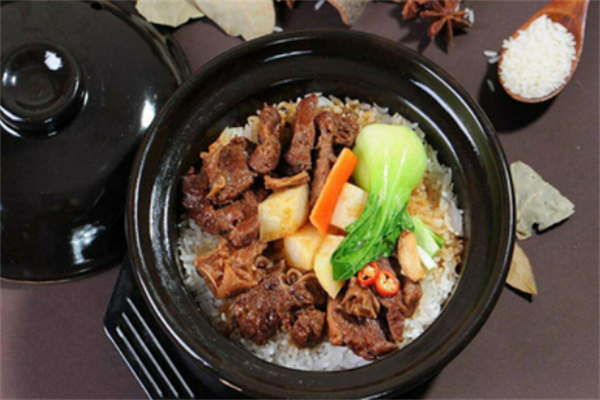 传承煲仔饭加盟