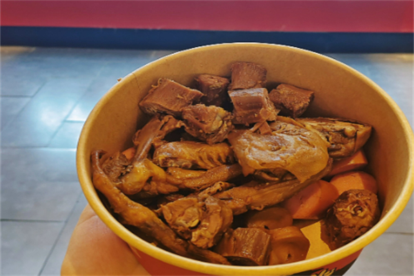 显味现捞鸭脖加盟