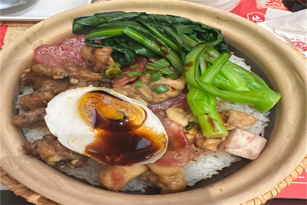 一日煲富煲仔饭加盟
