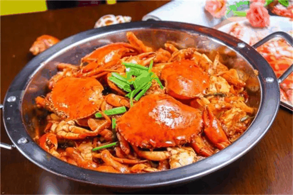 味极蟹肉蟹煲加盟